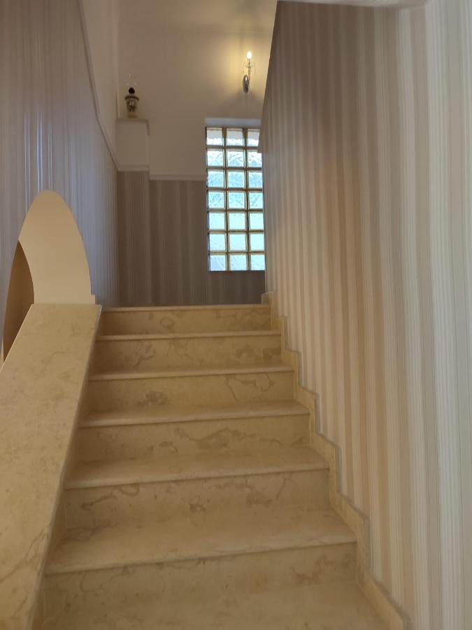 Casa Alina Hotell Deva Exteriör bild