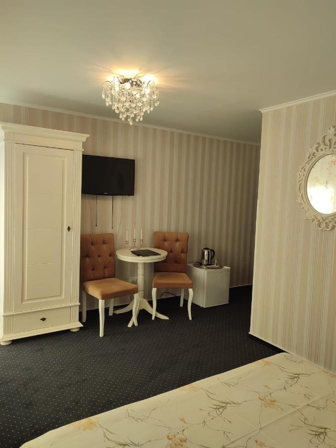 Casa Alina Hotell Deva Exteriör bild